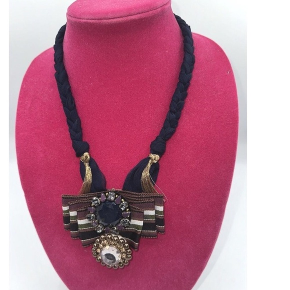 LOFT Statement Bib Necklace Braided Ribbon Gems Sparkle Gold Chain Clasp J-01-49